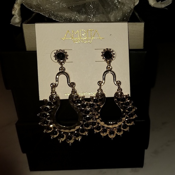 Authentic Amrita Singh Black & Gold Earrings NWOT - Picture 6 of 6